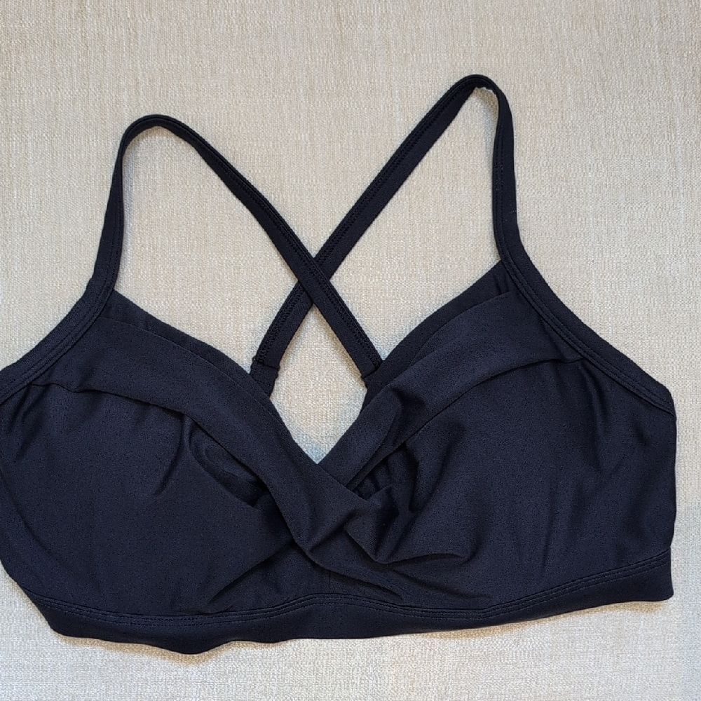 Athleta Active Navy Blue Twist Up Bikini Top Size 36D/DD Swim Workout Top
